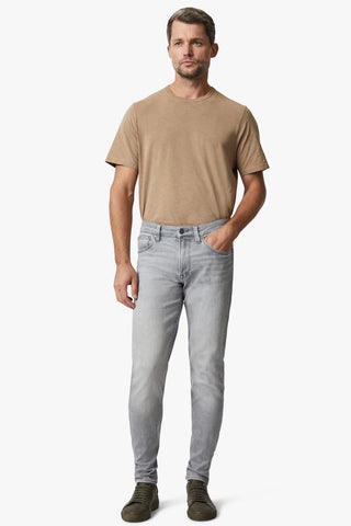 Cool Slim-Legged Jeans In Light Grey Urban