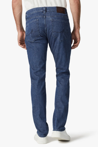 Courage Straight-Legged Jeans in Mid-Kona
