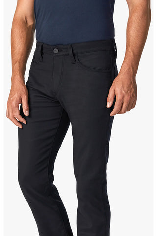 Courage Straight-Legged Pants in Black High Flyer