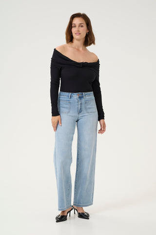 Karla High-Waisted, Wide-Legged Jeans in Light Blue Washed Denim