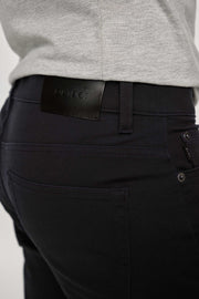 Nick Slim in Classic Navy