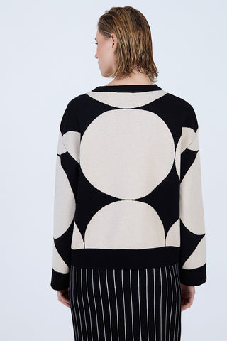 Sweater in Black & Ivory
