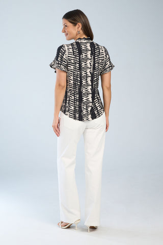Slim V-Neck Ruffle Short Sleeve Top