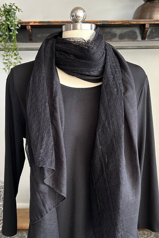 Lace Scarf in Black