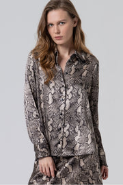 Long Sleeve Casual Shirt in Animal Print