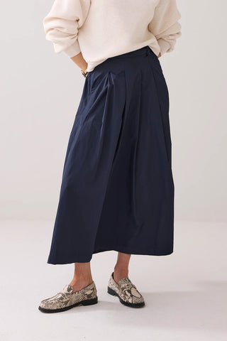 Taft Light Skirt in Midnight Blue
