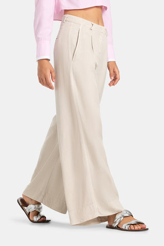 Adeline Wide Leg Pant in Stone Sand