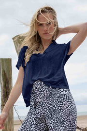 Short Sleeve Collared Linen Slub Top in Navy