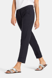 Krystal Linen Blend Cuffed Pant in Black Blue