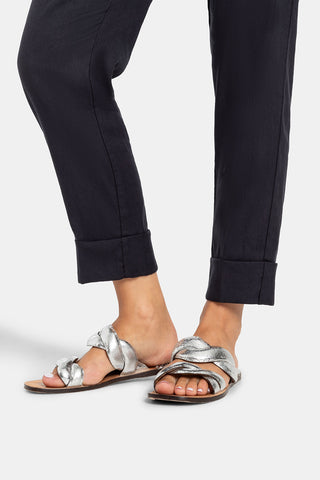 Krystal Linen Blend Cuffed Pant in Black Blue