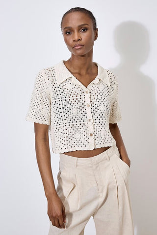 Crochet Collar Coconut Button Top in Stone