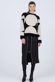 Sweater in Black & Ivory