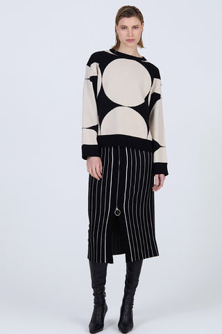 Sweater in Black & Ivory