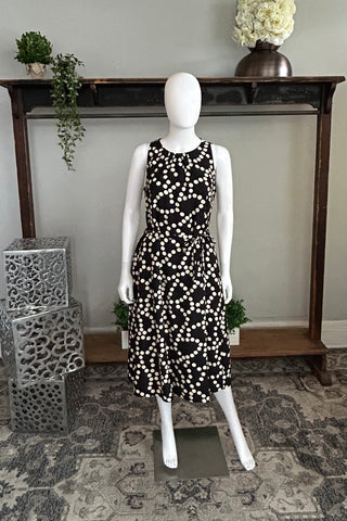 Sleeveless Pretty Woman Dress in Black Dot