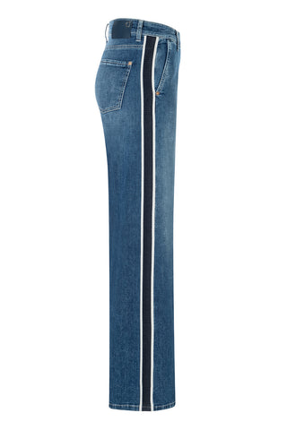 Alek Jean with Racing Stripe