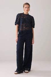 Short Sleeve Lace Top in Navy Noir