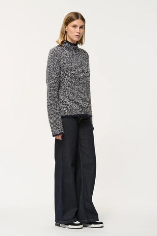 Ciad Two-Tone Bouclé-Knit Sweater in Marine