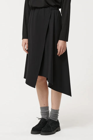 Kokan Skirt in Black