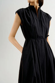 Sleeveless Aesthetic Dress in Black