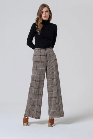 Jacquard Straight Wide Leg Pant in Black Plaid