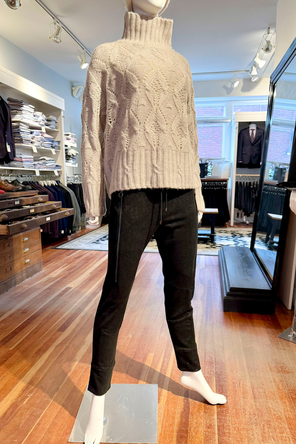 Vind mac future in Broeken en Pantalons op