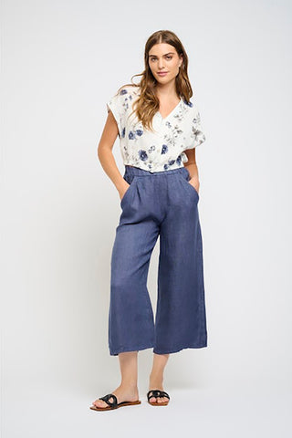 Cropped Linen Button Front Top With Elastic Bottom in Grey Blue Flower