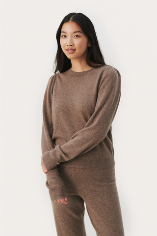 Evina Cashmere Crew-Neck Sweater in 4 Colours