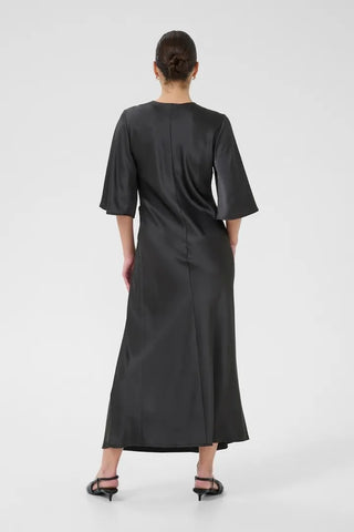 Pristine Dress Flared in Black Oyster