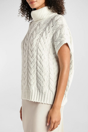 Abbott Short-Sleeved Turtleneck Sweater in 2 Colours