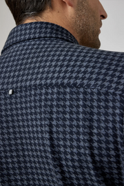 Long-Sleeved Houndstooth Jersey Shirt