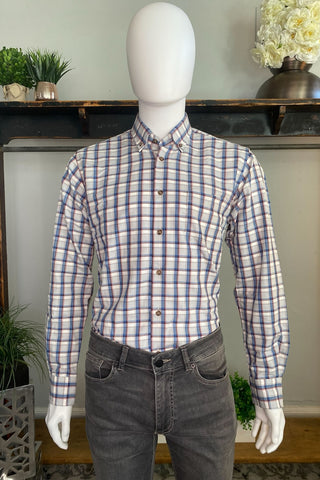 Long Sleeve Button Down Casual Shirt in 2 Fits