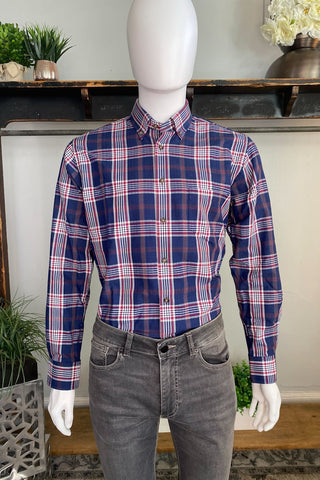 Long Sleeve Button Down Casual Shirt in 2 Fits