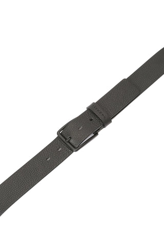 Leather Belt in Black With Tonal Hardware