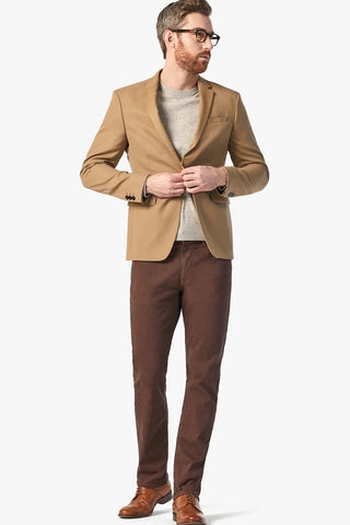 Cool Tapered-Legged Jeans in Cognac Diagonal