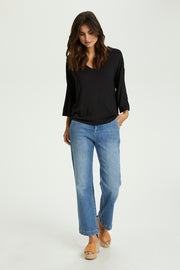 Hayde Three-Quarter-Sleeved T-Shirt Black or White