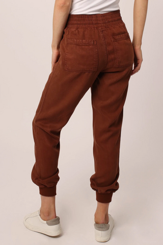 Jacey Jogger in Sepia