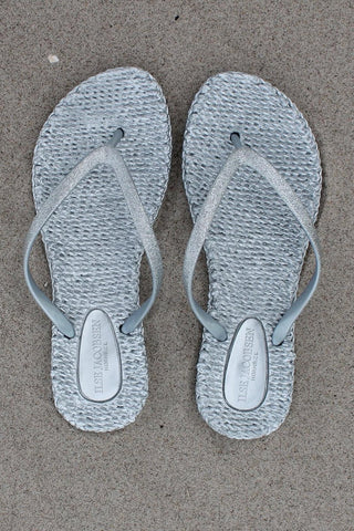Cheerful Flip-Flop in 5 colors