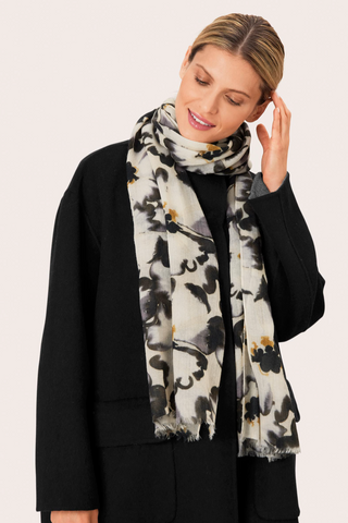 Anika Scarf by Masai