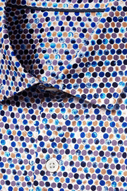 OoohCottonTech Long-Sleeved Casual Shirt in Caramel Coin Dot Print