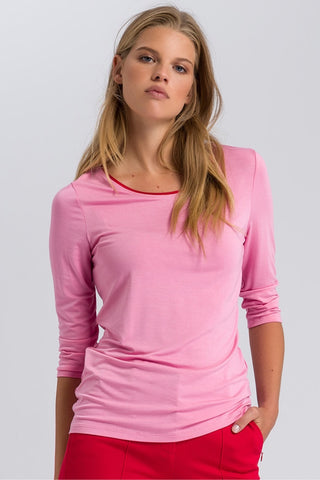 Three-Quarter Sleeve Crew-Neck T-Shirt Pink
